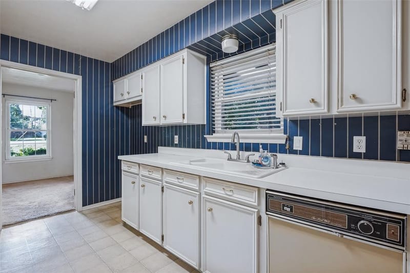 2106 Sunnyvale Road, Grand Prairie TX 75050 - Photo 12