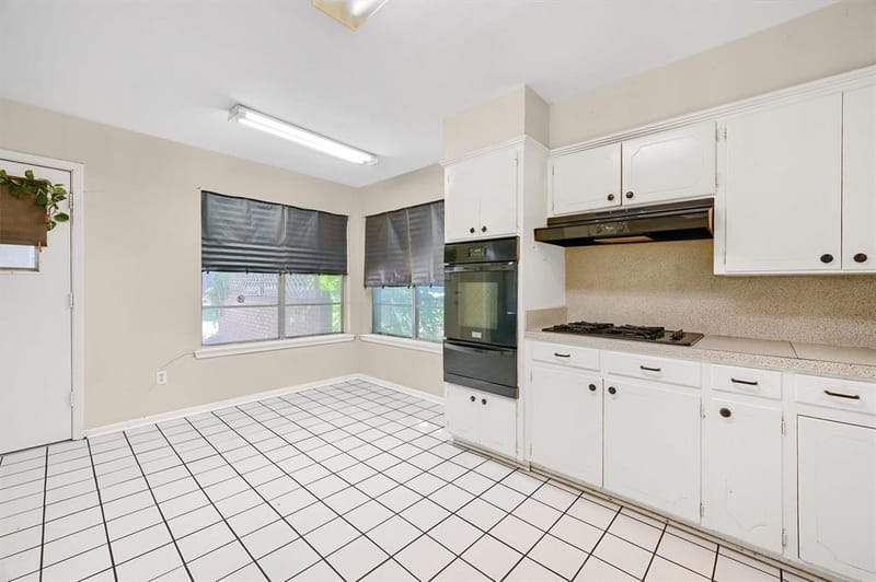 205 N Union Street, Whitesboro TX 76273 - Photo 12
