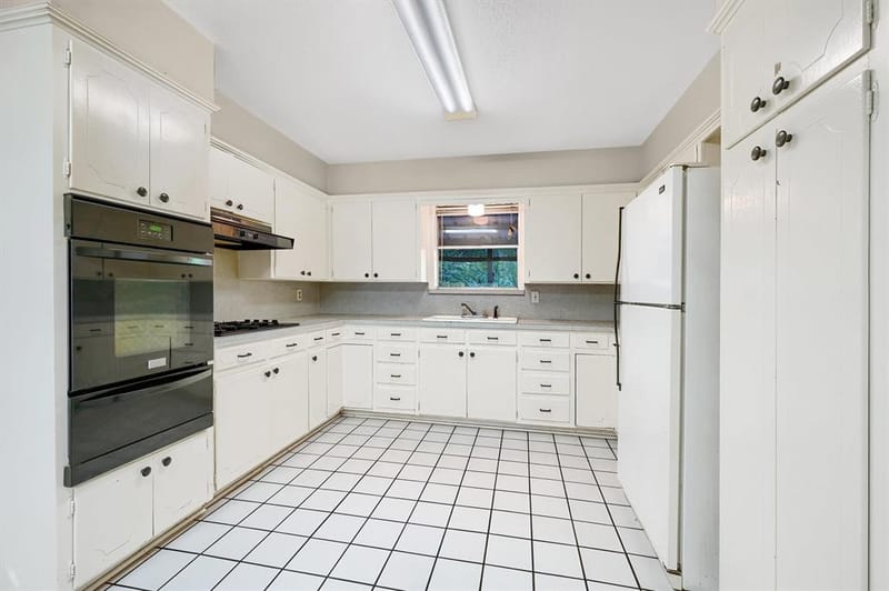 205 N Union Street, Whitesboro TX 76273 - Photo 10