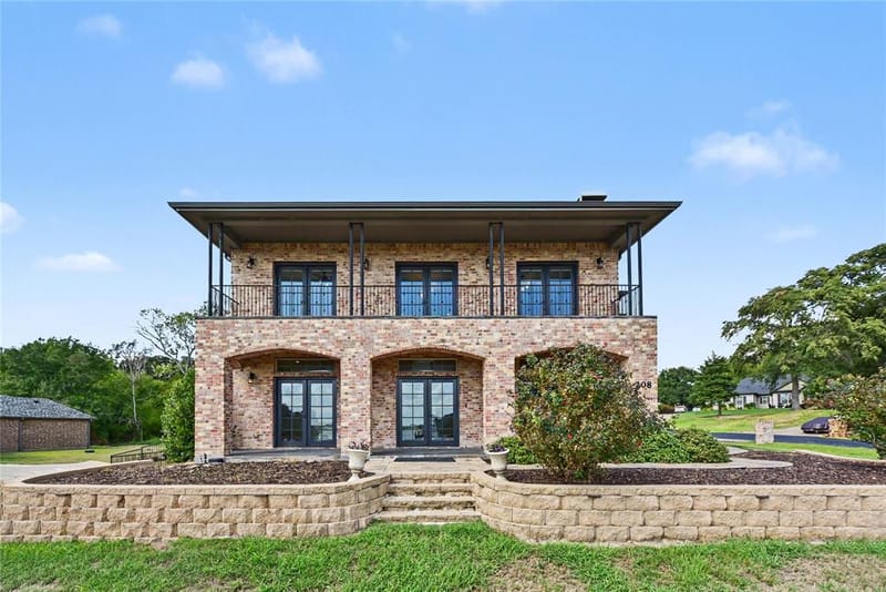 208 Cape Shore Drive, Mabank TX 75143