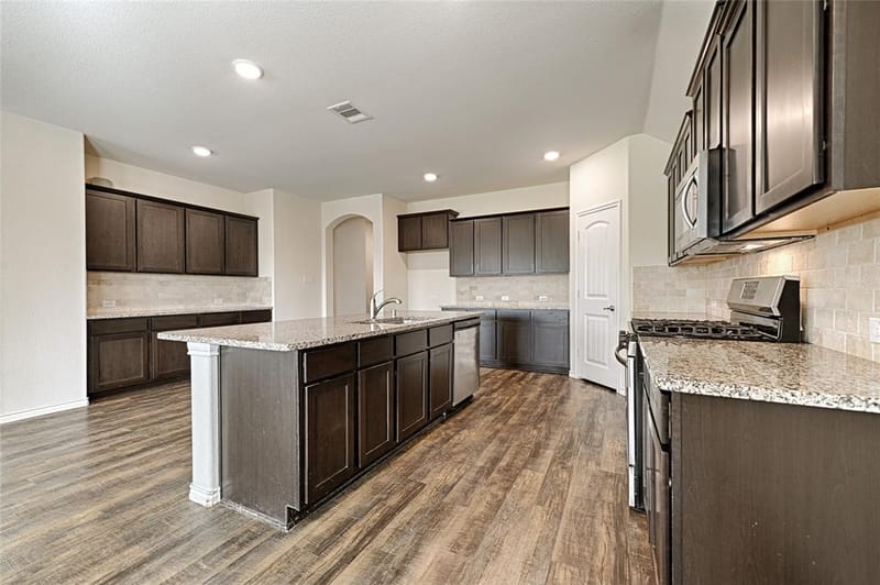 716 Jamestown Lane, Fate TX 75189 - Photo 8