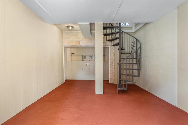 2100 Caddo Street, Dallas TX 75204 - Photo 36