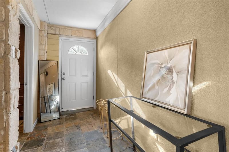 2100 Caddo Street, Dallas TX 75204 - Photo 28