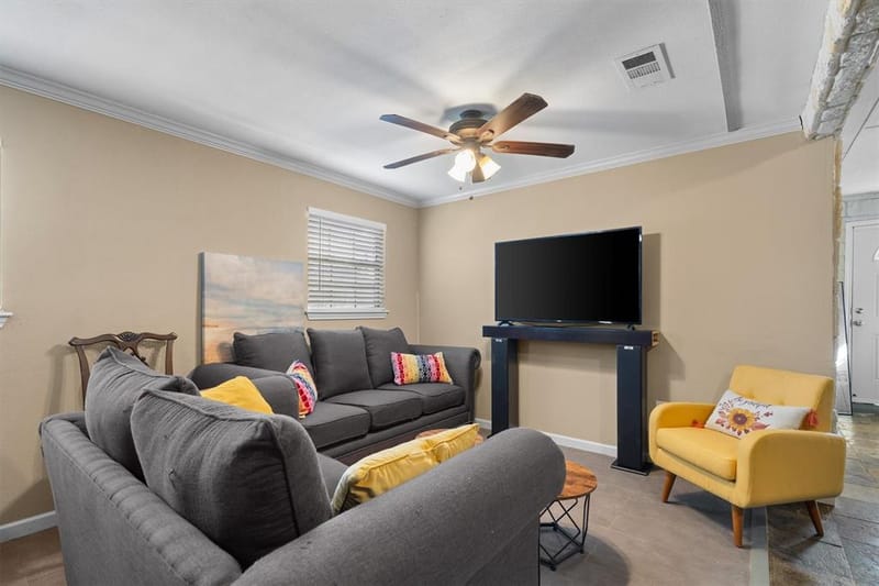 2100 Caddo Street, Dallas TX 75204 - Photo 30