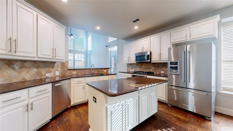 4400 Delaina Drive, Flower Mound TX 75022 - Photo 8