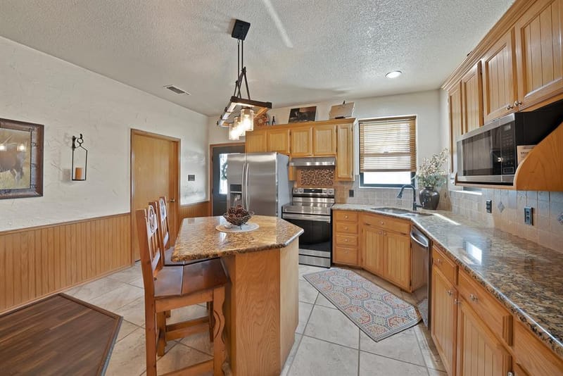 146 Private Road 1525, Bridgeport TX 76426 - Photo 10