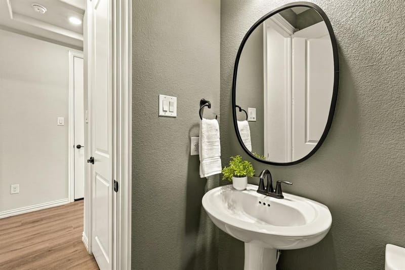 2329 Bella Court, Carrollton TX 75010 - Photo 10