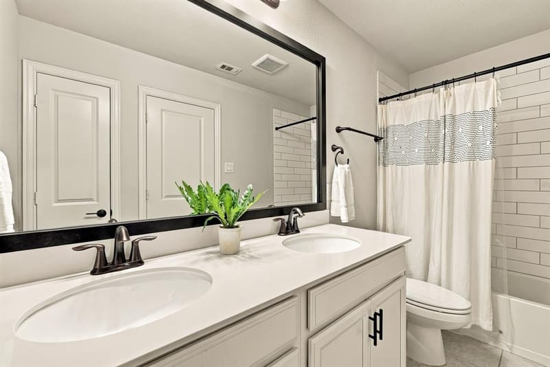 2329 Bella Court, Carrollton TX 75010 - Photo 25