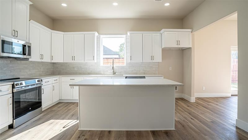 5426 Van Horn Drive, Granbury TX 76048 - Photo 11
