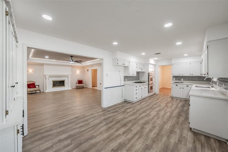 1718 Timbers Drive, Irving TX 75061 - Photo 10