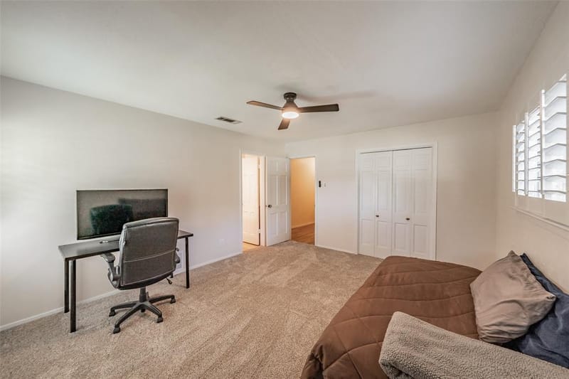 1718 Timbers Drive, Irving TX 75061 - Photo 18