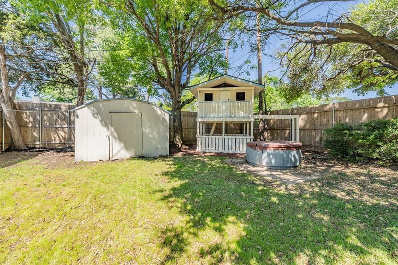 1718 Timbers Drive, Irving TX 75061 - Photo 31