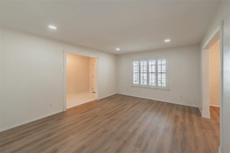 1718 Timbers Drive, Irving TX 75061 - Photo 4