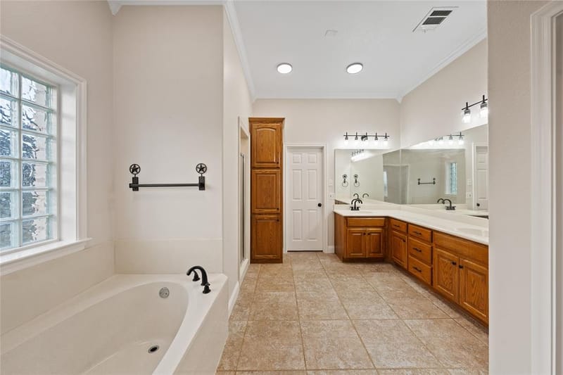 1008 Bosque Ridge Road, Crawford TX 76638 - Photo 20