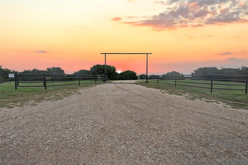 1008 Bosque Ridge Road, Crawford TX 76638 - Photo 30