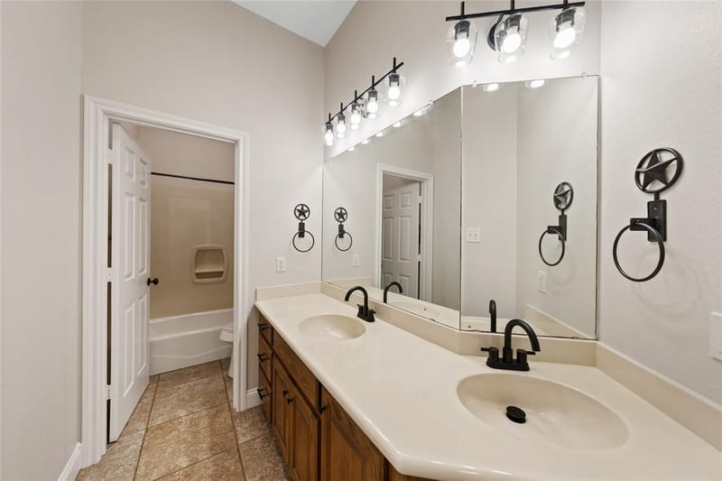 1008 Bosque Ridge Road, Crawford TX 76638 - Photo 25