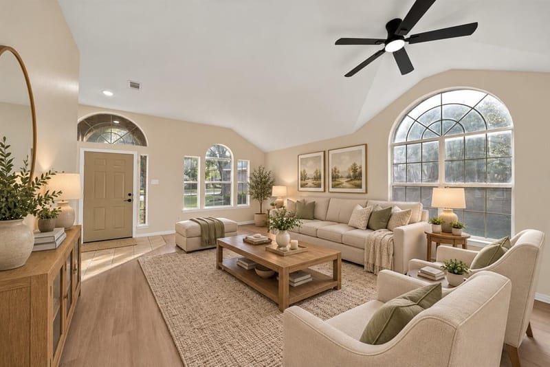 5776 Falcon Ridge Court, Haltom City TX 76137 - Photo 9