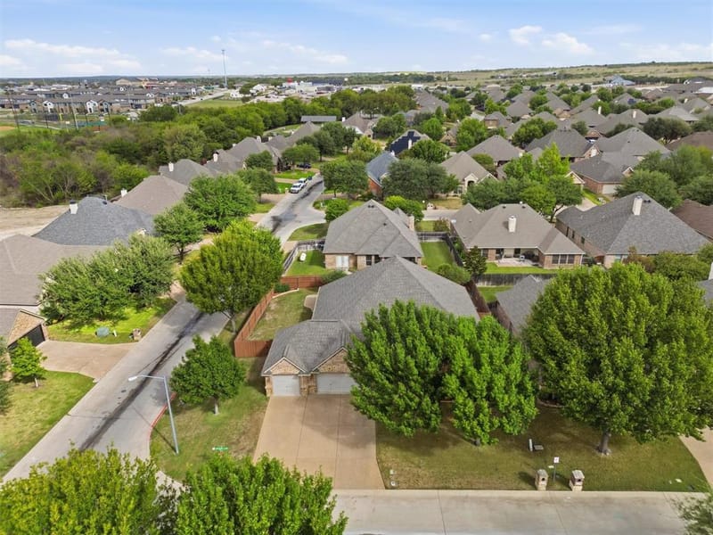 136 Castle Pines Drive, Willow Park TX 76008 - Photo 36