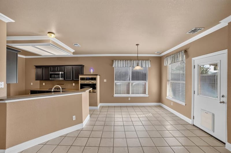 7406 Westway Drive, Rowlett TX 75089 - Photo 12