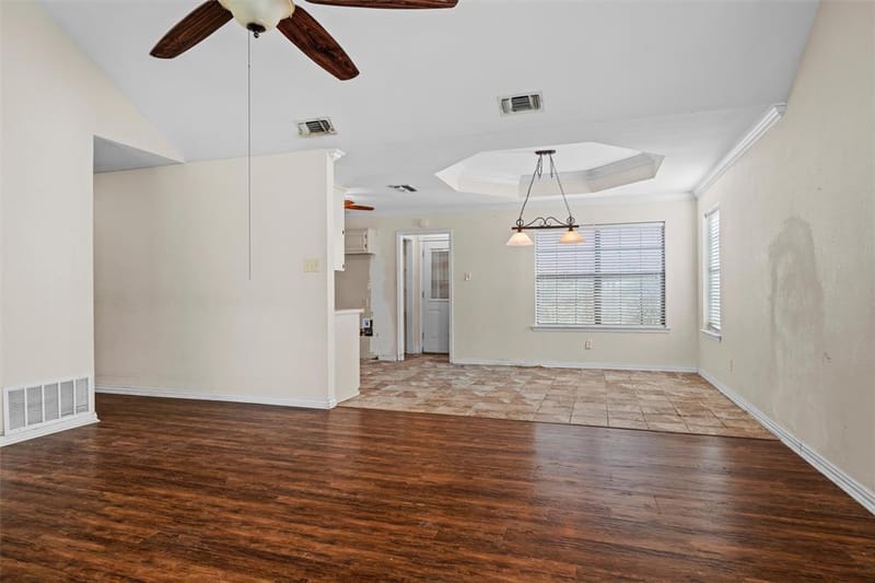 3911 Scenic Hill Lane, Granbury TX 76048 - Photo 4