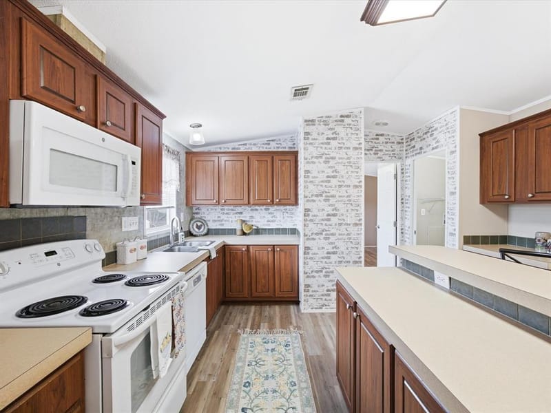 4113 Goliad Drive, Granbury TX 76048 - Photo 10