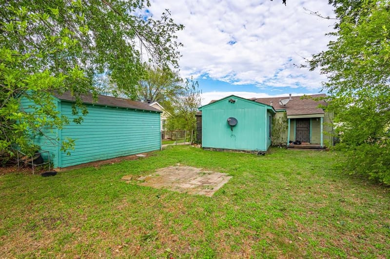 2606 Lea Crest Drive, Dallas TX 75216 - Photo 14