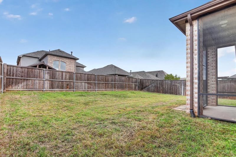 10105 Bitterroot Drive, Little Elm TX 75068 - Photo 36