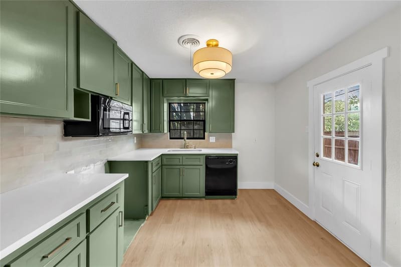 4400 Mckibben Street, Haltom City TX 76117