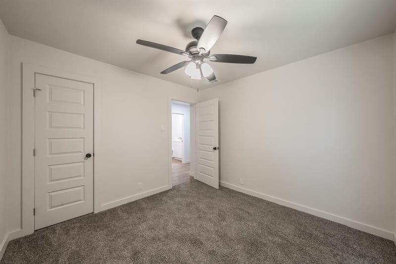 1228 S Brazos Street, Weatherford TX 76086 - Photo 23