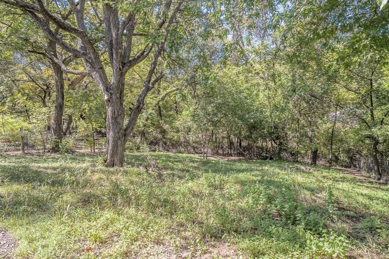 1228 S Brazos Street, Weatherford TX 76086 - Photo 27
