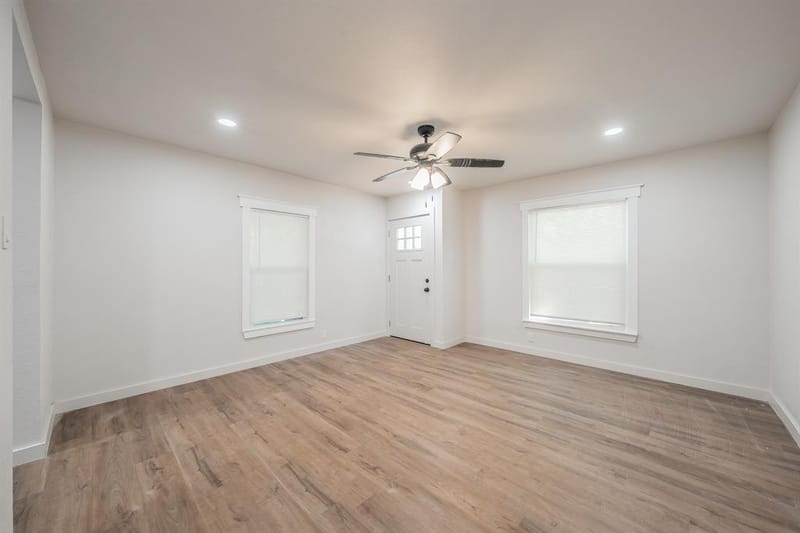 1228 S Brazos Street, Weatherford TX 76086 - Photo 7
