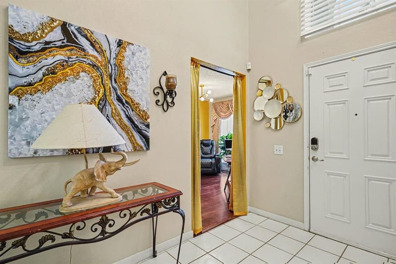 5304 Tennis Villa Drive, Arlington TX 76017 - Photo 8