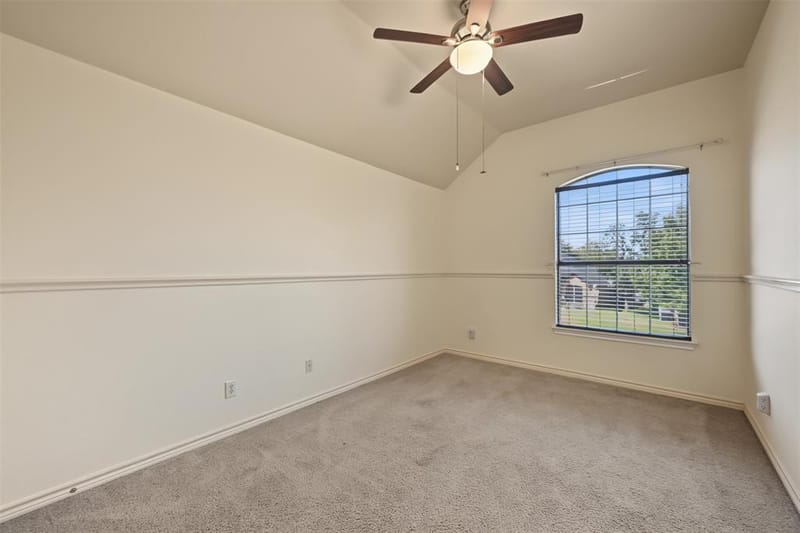 12240 Fairway Meadows Drive, Fort Worth TX 76179 - Photo 20