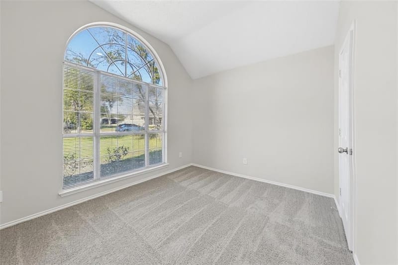506 Dallas Drive, Roanoke TX 76262 - Photo 9