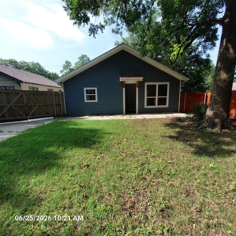 701 E Washington Street, Paris TX 75460 - Photo 3