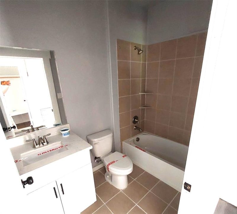 701 E Washington Street, Paris TX 75460 - Photo 15
