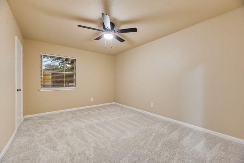 711 Sun Valley Drive, Duncanville TX 75116 - Photo 12
