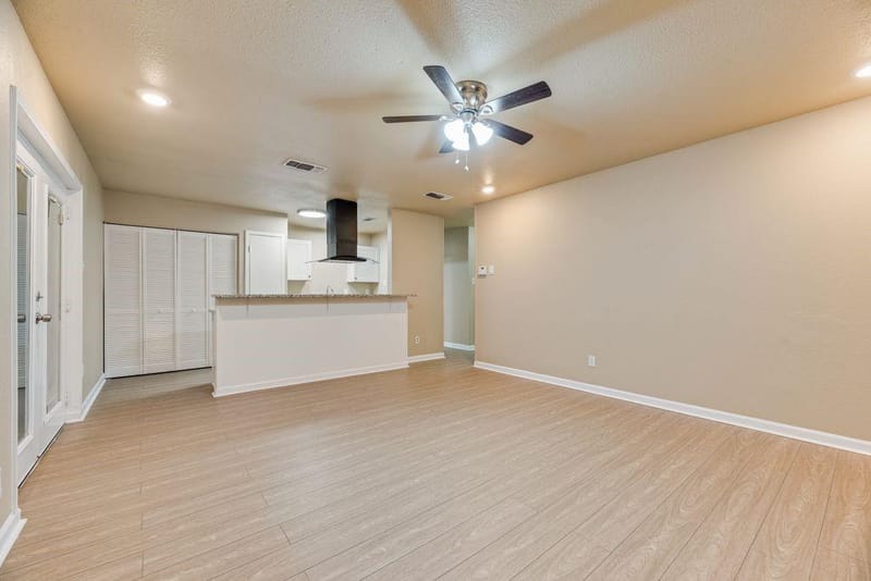 711 Sun Valley Drive, Duncanville TX 75116 - Photo 8