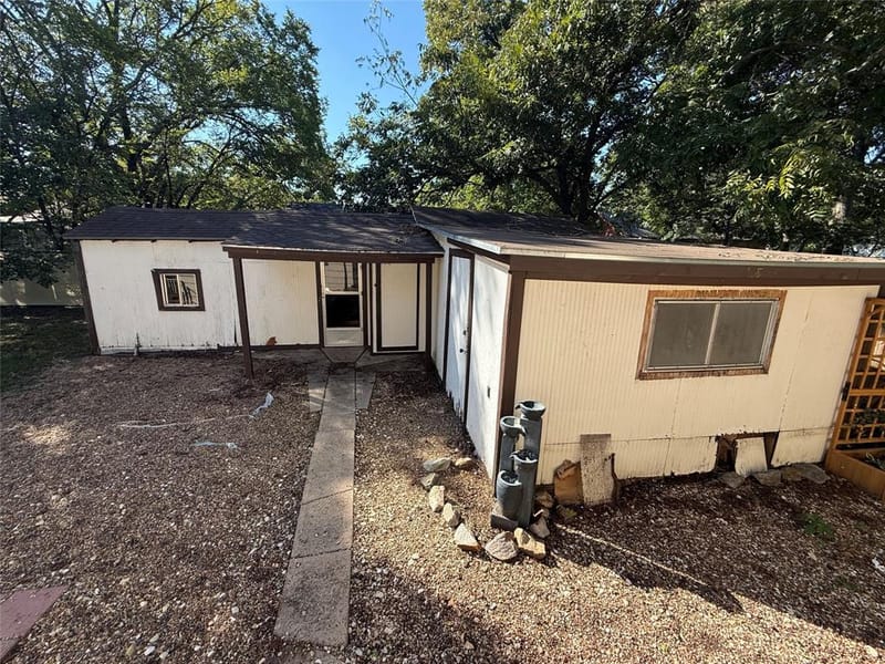 802 Seven Oaks Road, Bonham TX 75418 - Photo 14