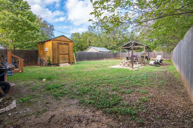 1808 8 1/2 Street, Brownwood TX 76801 - Photo 16