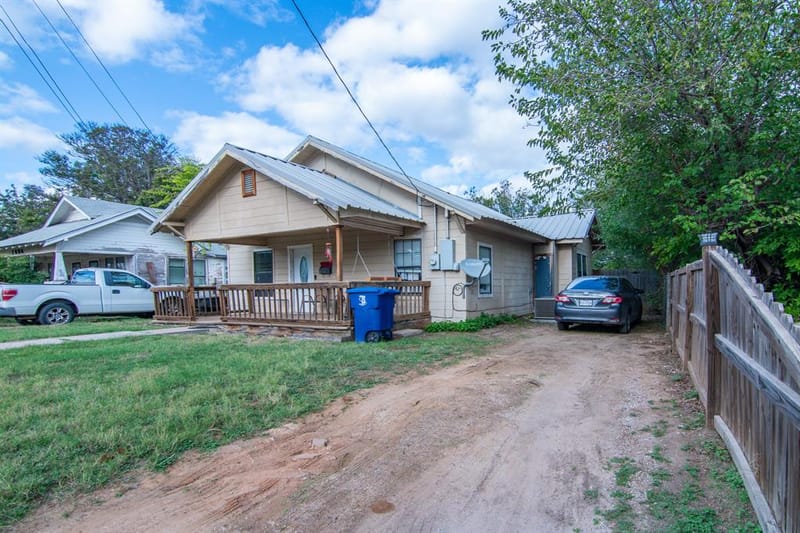 1808 8 1/2 Street, Brownwood TX 76801 - Photo 4
