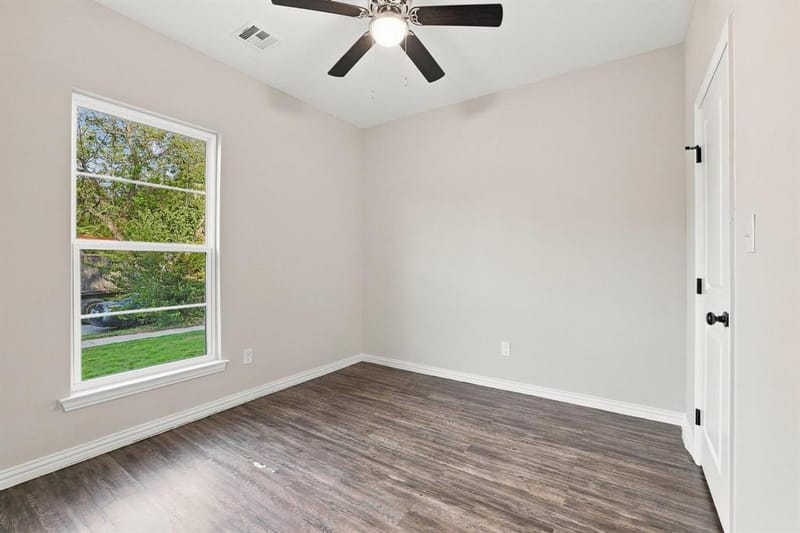 1116 S 6th Avenue, Denison TX 75021 - Photo 28