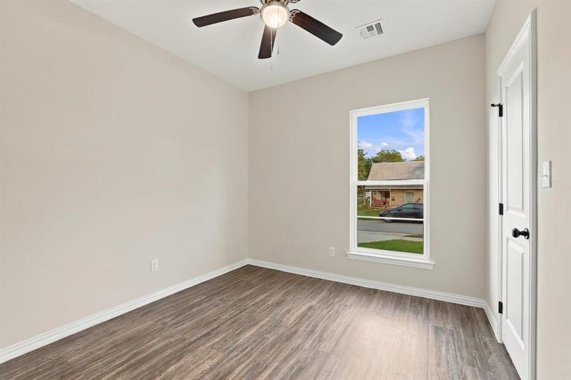 1116 S 6th Avenue, Denison TX 75021 - Photo 24