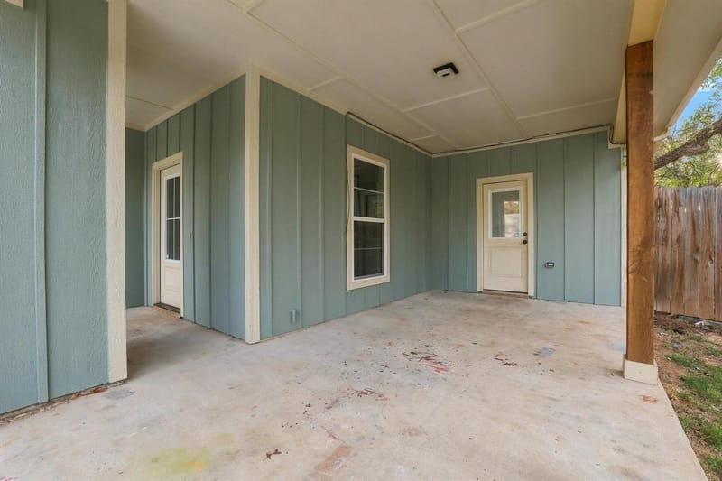 1116 S 6th Avenue, Denison TX 75021 - Photo 30