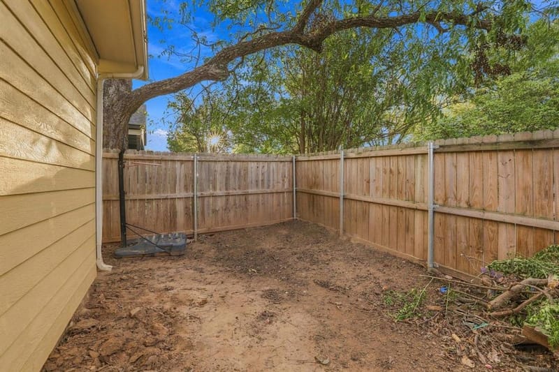 1116 S 6th Avenue, Denison TX 75021 - Photo 34
