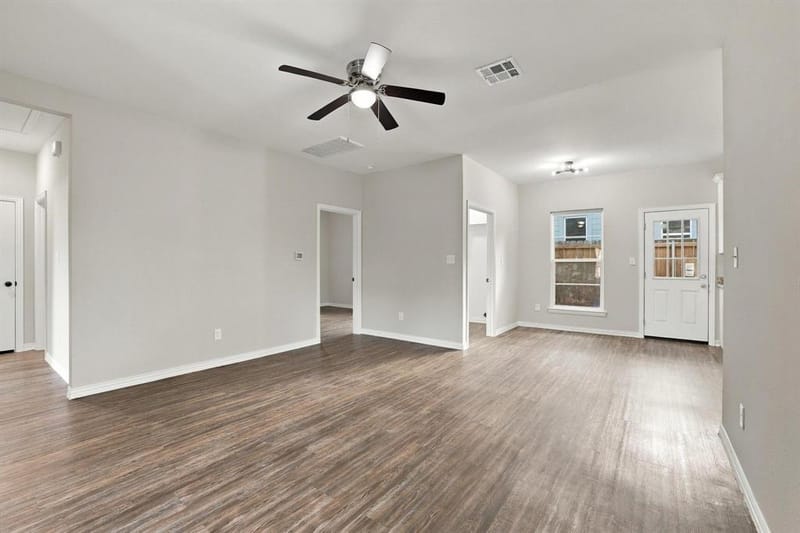 1116 S 6th Avenue, Denison TX 75021 - Photo 8