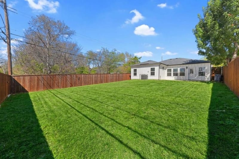 3001 Fernwood Avenue, Dallas TX 75216 - Photo 22