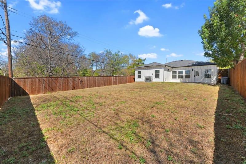 3001 Fernwood Avenue, Dallas TX 75216 - Photo 30