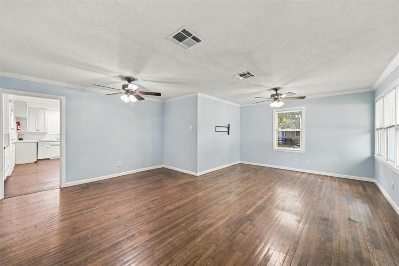 732 Guthrie Drive, Waco TX 76710 - Photo 3