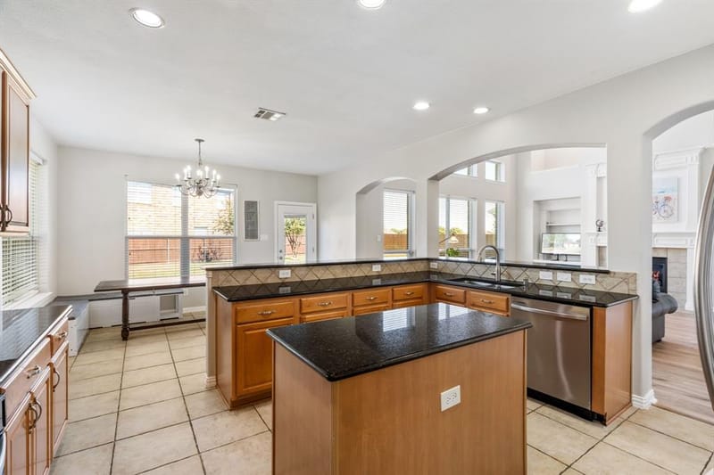 8716 Brook Hollow Drive, McKinney TX 75072 - Photo 17